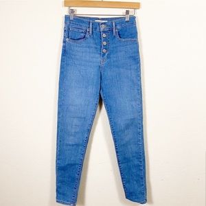 Levi’s Mile High Rise Super Skinny